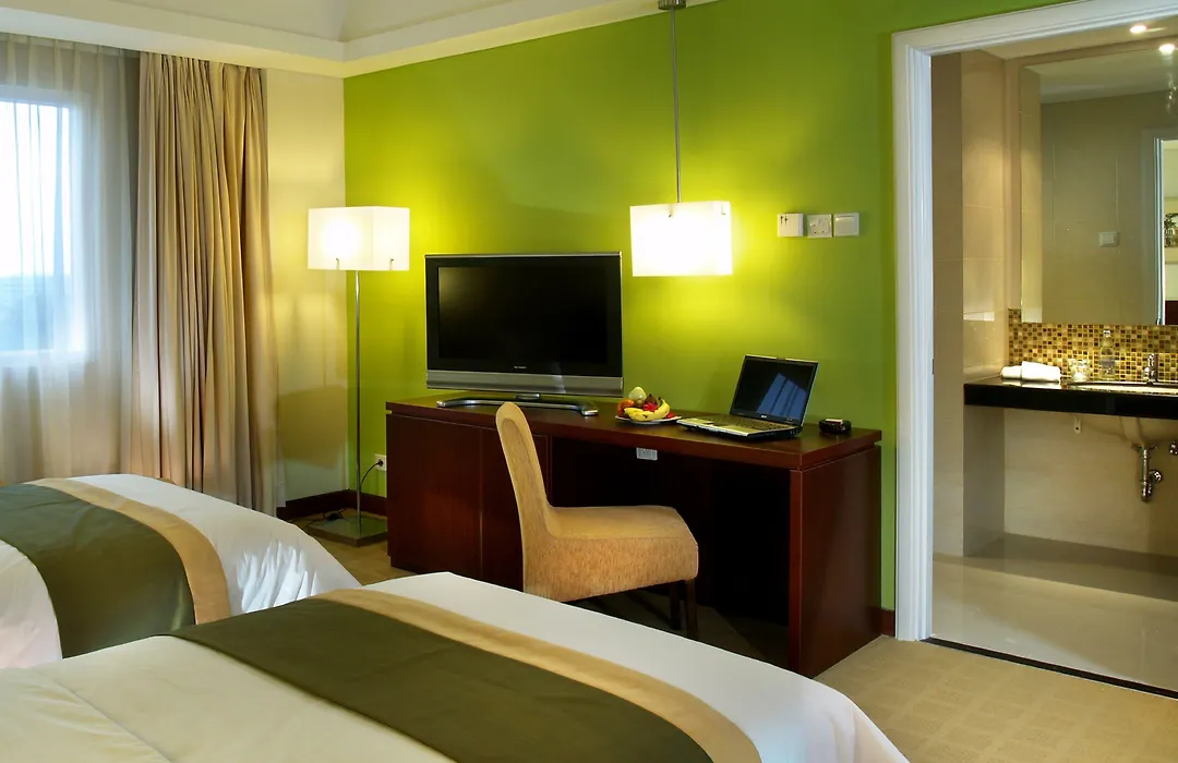 Java Paragon Hotel & Residences-1