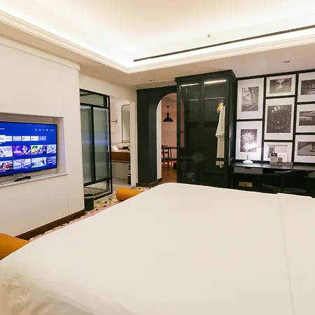 Java Paragon Hotel & Residences-3